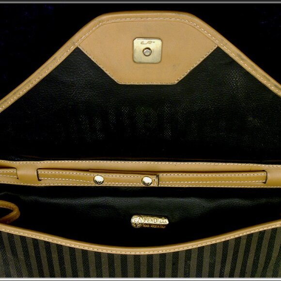 Vintage 80's Authentic FENDI Stripped Removable Crossbody Strap Envelope Clutch - Picture 3 of 5